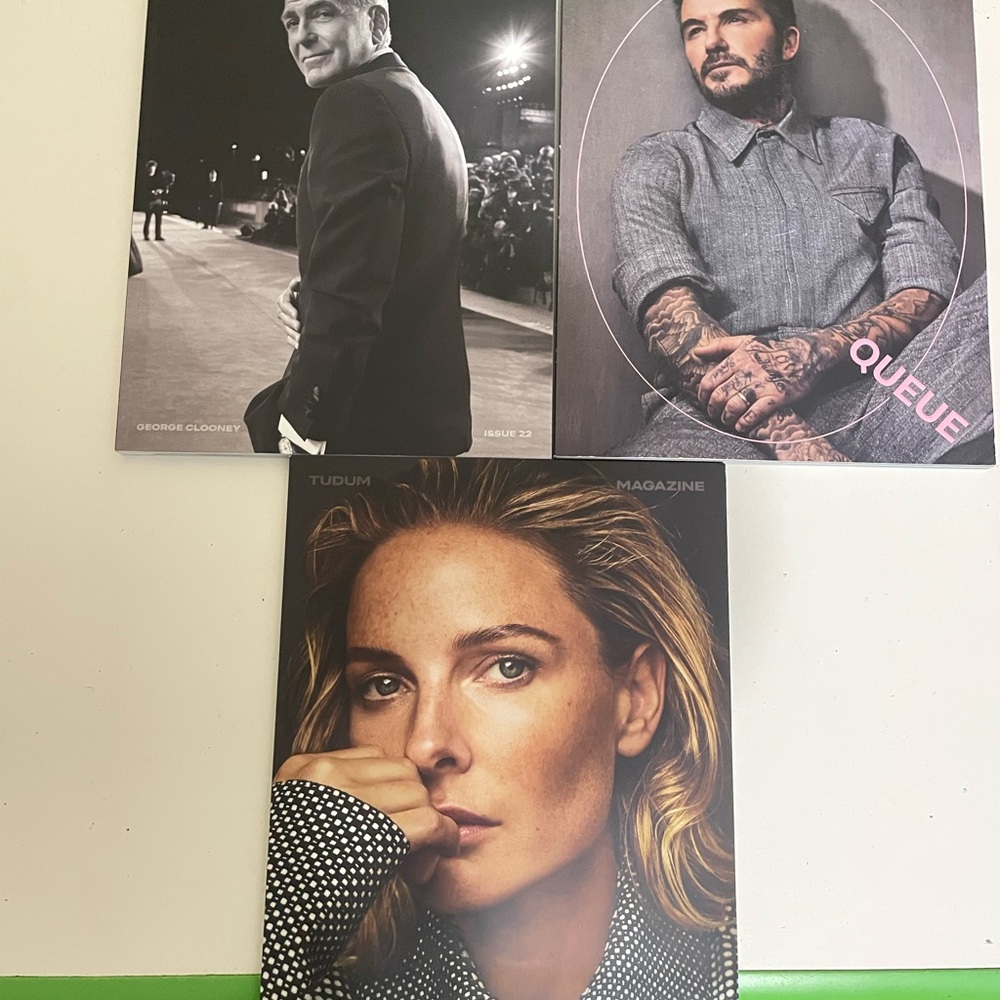 Netflix magazines lot